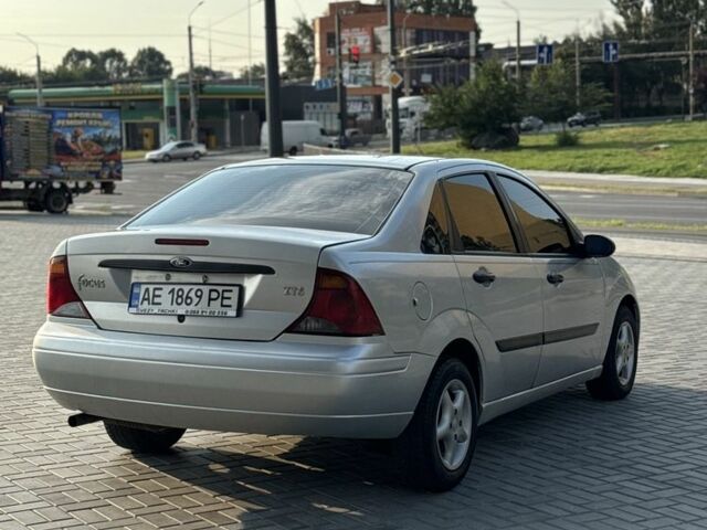 Сірий Форд Фокус, об'ємом двигуна 2 л та пробігом 370 тис. км за 2903 $, фото 4 на Automoto.ua