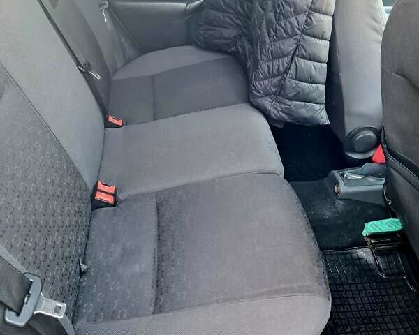 Серый Форд Фокус, объемом двигателя 1.6 л и пробегом 381 тыс. км за 3799 $, фото 14 на Automoto.ua