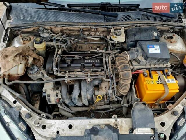 Серый Форд Фокус, объемом двигателя 1.6 л и пробегом 381 тыс. км за 3799 $, фото 19 на Automoto.ua