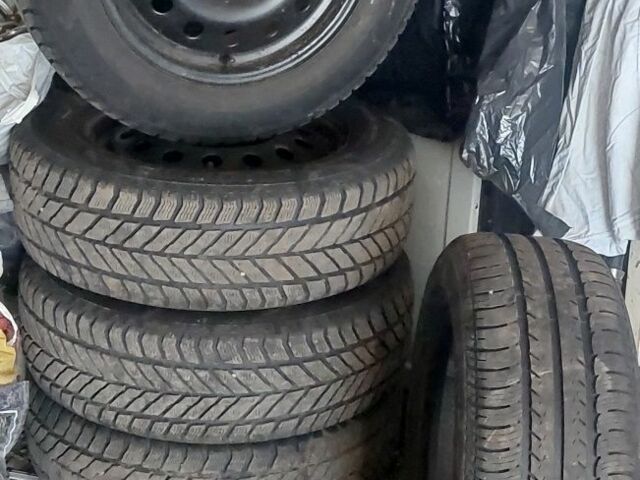 Сірий Форд Фокус, об'ємом двигуна 1.6 л та пробігом 266 тис. км за 3300 $, фото 5 на Automoto.ua