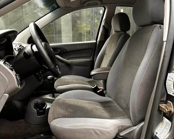 Серый Форд Фокус, объемом двигателя 1.8 л и пробегом 155 тыс. км за 2250 $, фото 23 на Automoto.ua