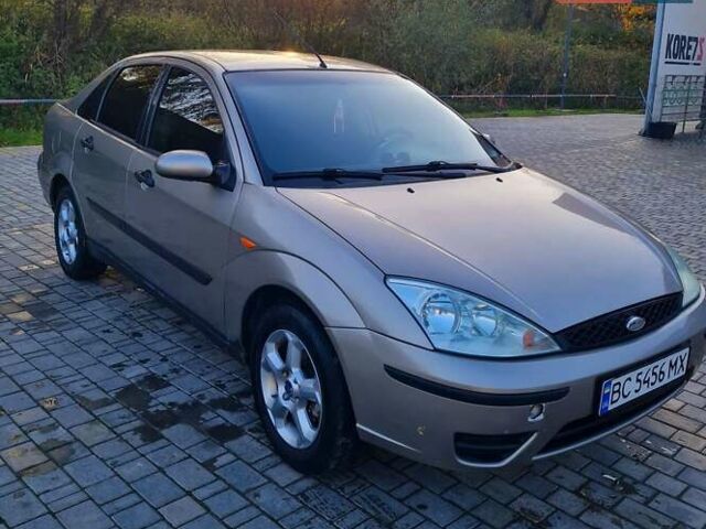 Серый Форд Фокус, объемом двигателя 1.6 л и пробегом 381 тыс. км за 3799 $, фото 3 на Automoto.ua