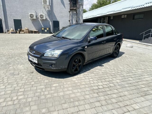 Сірий Форд Фокус, об'ємом двигуна 2 л та пробігом 216 тис. км за 4900 $, фото 4 на Automoto.ua