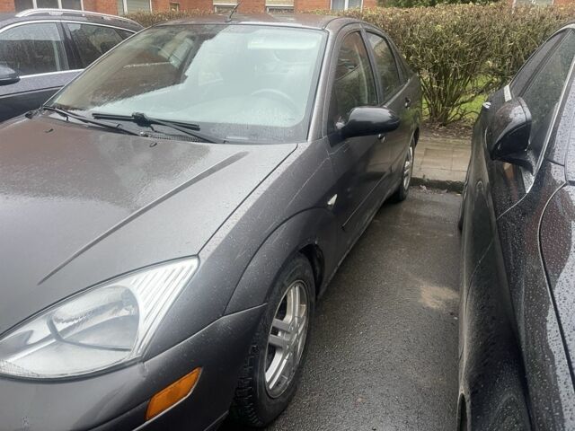 Сірий Форд Фокус, об'ємом двигуна 2 л та пробігом 255 тис. км за 1528 $, фото 1 на Automoto.ua