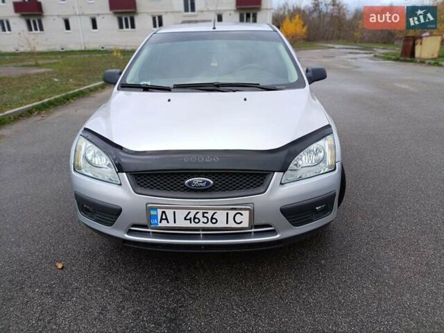 Форд Фокус 2005 у Києві на Automoto.ua Сірий Форд Фокус, об'ємом двигуна 1.56 л та пробігом 223 тис. км за 4900 $, фото 6 на Automoto.ua