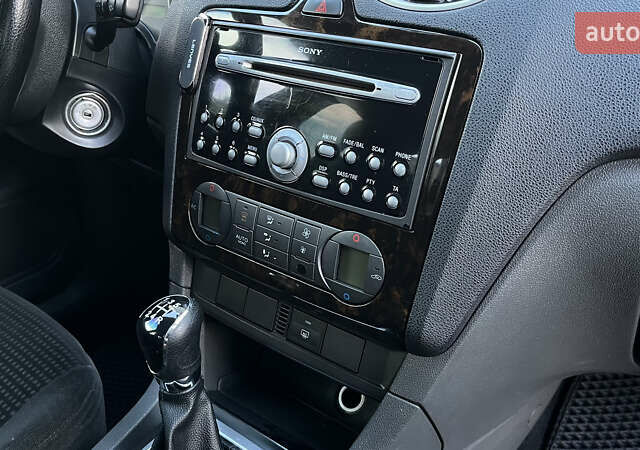 Форд Фокус 2005 в Виннице на Automoto.ua Серый Форд Фокус, объемом двигателя 1.6 л и пробегом 310 тыс. км за 3899 $, фото 18 на Automoto.ua