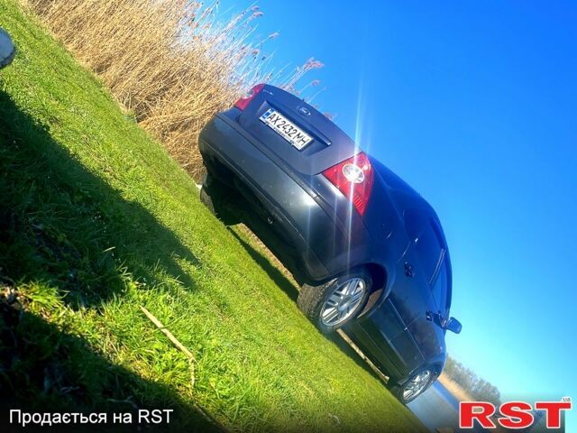 Серый Форд Фокус, объемом двигателя 1.6 л и пробегом 280 тыс. км за 5000 $, фото 3 на Automoto.ua