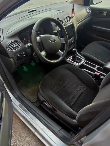 Сірий Форд Фокус, об'ємом двигуна 1.6 л та пробігом 204 тис. км за 4900 $, фото 11 на Automoto.ua