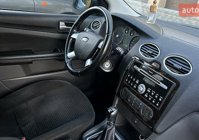 Форд Фокус 2005 в Виннице на Automoto.ua Серый Форд Фокус, объемом двигателя 1.6 л и пробегом 310 тыс. км за 3899 $, фото 19 на Automoto.ua
