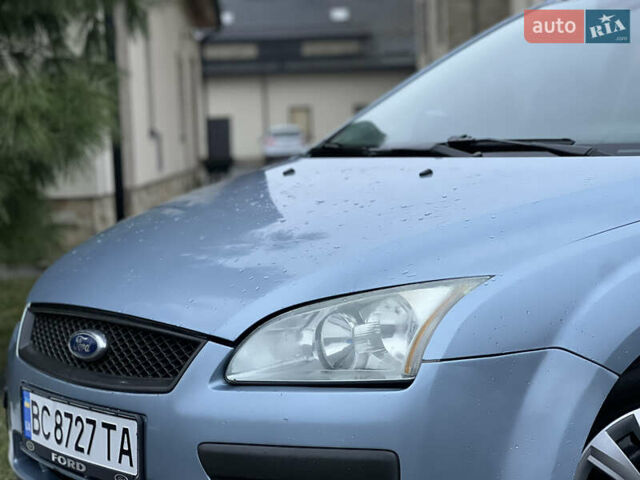 Серый Форд Фокус, объемом двигателя 1.6 л и пробегом 298 тыс. км за 2999 $, фото 11 на Automoto.ua