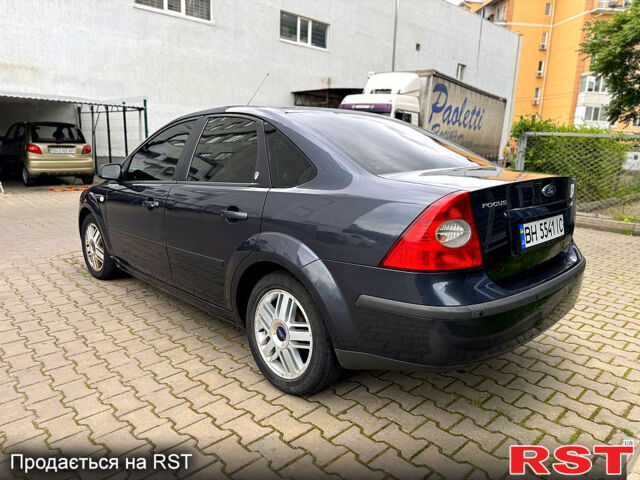 Серый Форд Фокус, объемом двигателя 1.6 л и пробегом 179 тыс. км за 3700 $, фото 11 на Automoto.ua