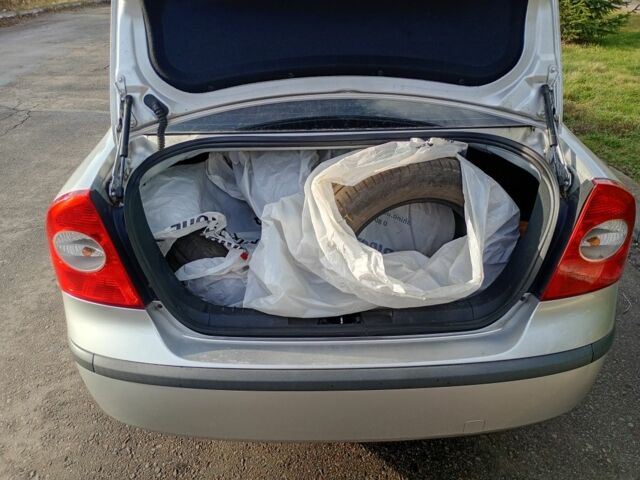 Сірий Форд Фокус, об'ємом двигуна 1.6 л та пробігом 153 тис. км за 5500 $, фото 2 на Automoto.ua