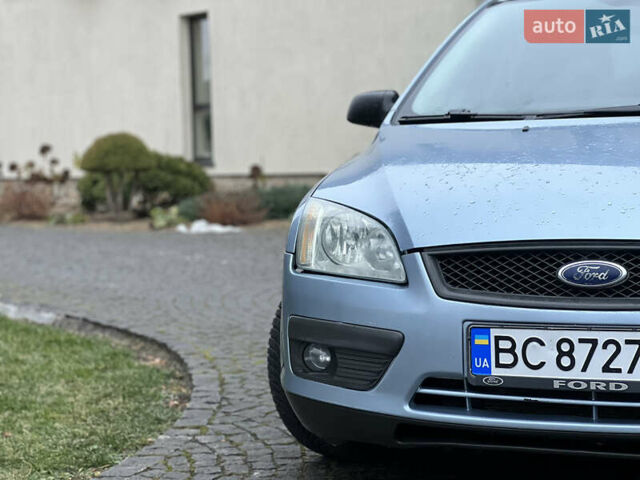 Серый Форд Фокус, объемом двигателя 1.6 л и пробегом 298 тыс. км за 2999 $, фото 7 на Automoto.ua