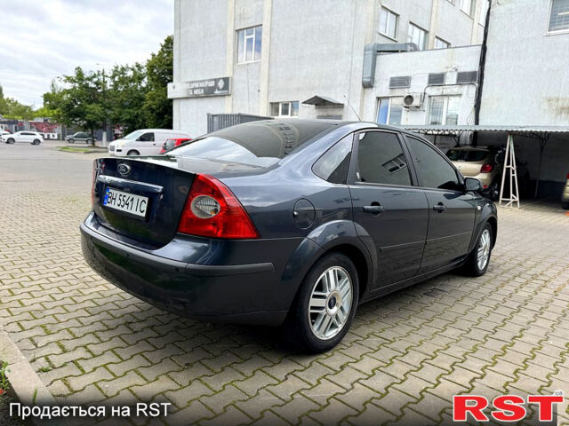 Серый Форд Фокус, объемом двигателя 1.6 л и пробегом 179 тыс. км за 3700 $, фото 10 на Automoto.ua