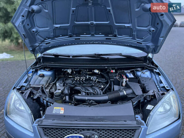 Серый Форд Фокус, объемом двигателя 1.6 л и пробегом 298 тыс. км за 2999 $, фото 25 на Automoto.ua