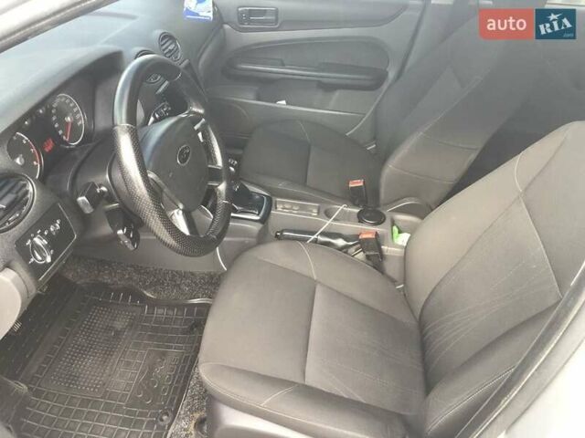 Форд Фокус 2007 в Запорожье на Automoto.ua Серый Форд Фокус, объемом двигателя 1.6 л и пробегом 270 тыс. км за 5600 $, фото 6 на Automoto.ua