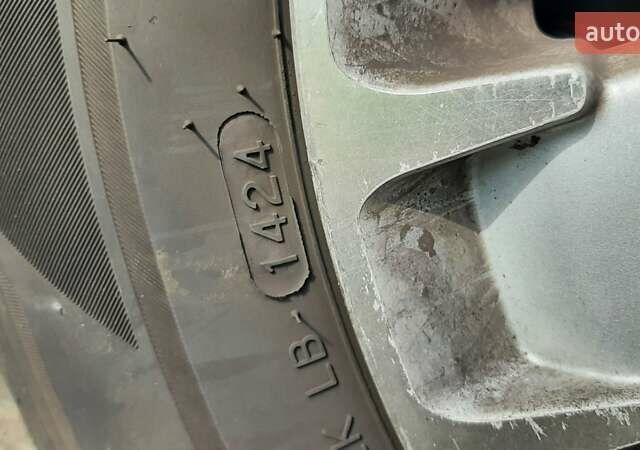 Серый Форд Фокус, объемом двигателя 1.6 л и пробегом 217 тыс. км за 4800 $, фото 4 на Automoto.ua