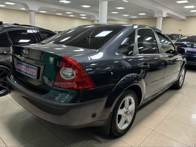 Сірий Форд Фокус, об'ємом двигуна 1.6 л та пробігом 158 тис. км за 5700 $, фото 4 на Automoto.ua