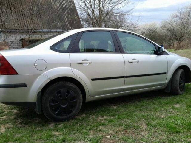 Сірий Форд Фокус, об'ємом двигуна 1.6 л та пробігом 278 тис. км за 3800 $, фото 2 на Automoto.ua