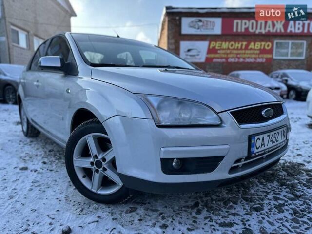 Сірий Форд Фокус, об'ємом двигуна 1.6 л та пробігом 267 тис. км за 4800 $, фото 18 на Automoto.ua