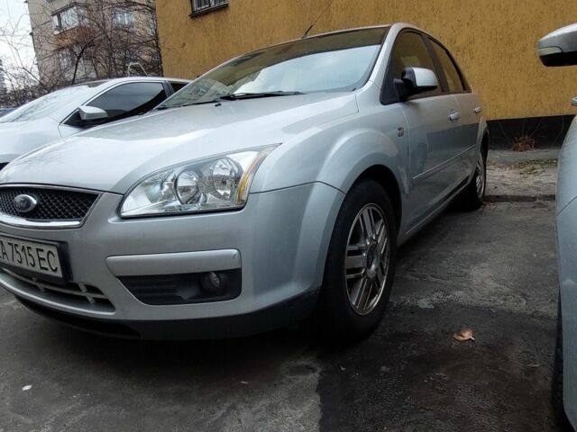 Сірий Форд Фокус, об'ємом двигуна 1.6 л та пробігом 190 тис. км за 4200 $, фото 2 на Automoto.ua