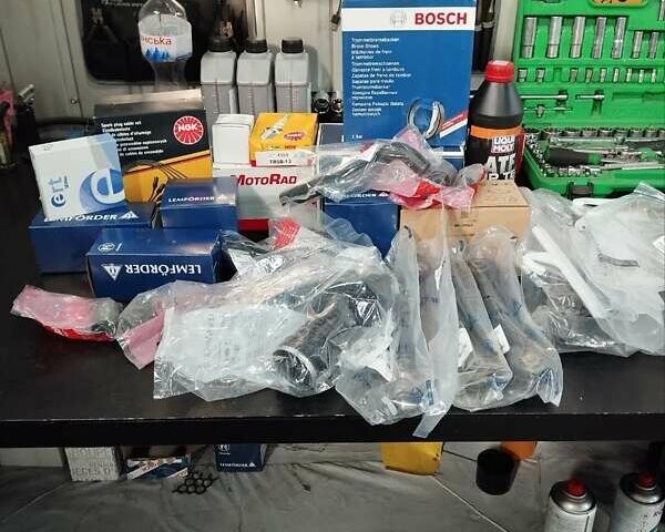 Серый Форд Фокус, объемом двигателя 1.6 л и пробегом 277 тыс. км за 5200 $, фото 34 на Automoto.ua