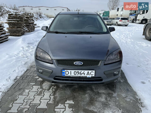Сірий Форд Фокус, об'ємом двигуна 1.6 л та пробігом 256 тис. км за 3800 $, фото 1 на Automoto.ua