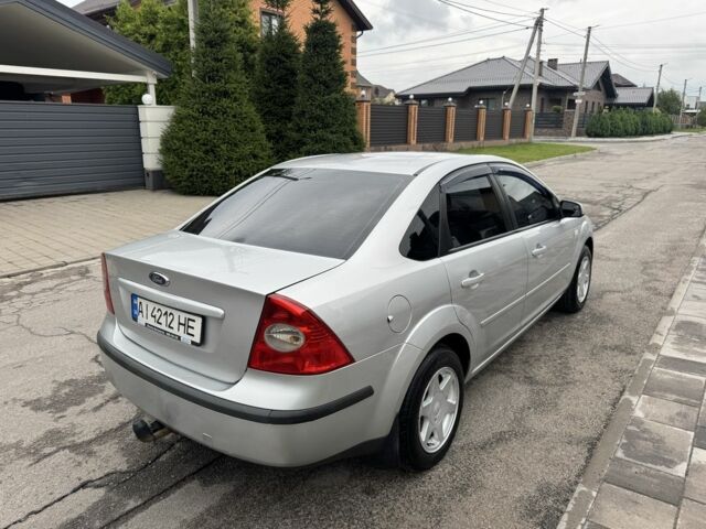 Сірий Форд Фокус, об'ємом двигуна 1.6 л та пробігом 340 тис. км за 4800 $, фото 4 на Automoto.ua