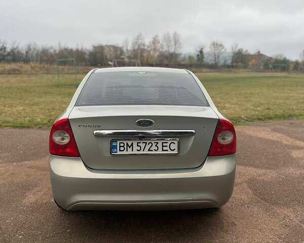 Серый Форд Фокус, объемом двигателя 1.6 л и пробегом 282 тыс. км за 5000 $, фото 7 на Automoto.ua