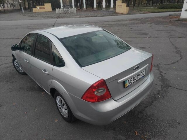 Сірий Форд Фокус, об'ємом двигуна 1.6 л та пробігом 176 тис. км за 5500 $, фото 8 на Automoto.ua