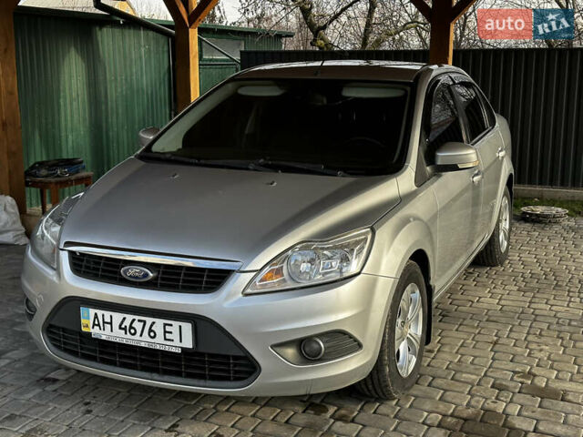 Серый Форд Фокус, объемом двигателя 1.6 л и пробегом 175 тыс. км за 5900 $, фото 5 на Automoto.ua