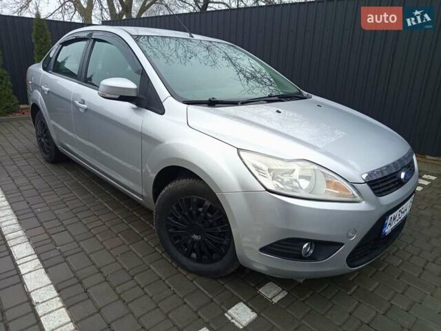 Серый Форд Фокус, объемом двигателя 1.6 л и пробегом 118 тыс. км за 4800 $, фото 23 на Automoto.ua