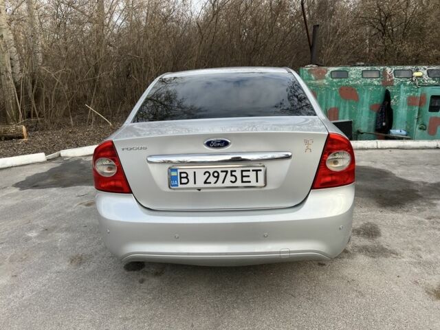 Сірий Форд Фокус, об'ємом двигуна 1.6 л та пробігом 230 тис. км за 5300 $, фото 2 на Automoto.ua
