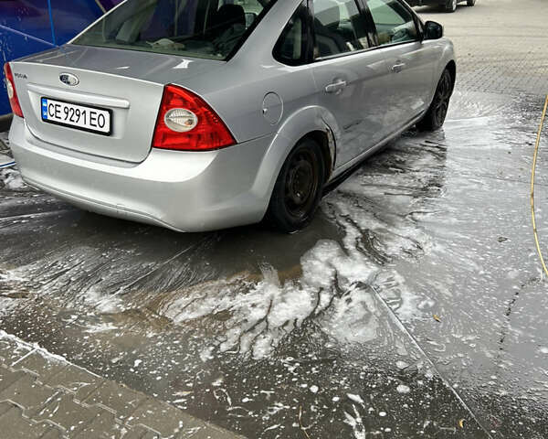 Форд Фокус 2008 в Черновцах на Automoto.ua Серый Форд Фокус, объемом двигателя 1.6 л и пробегом 234 тыс. км за 5200 $, фото 4 на Automoto.ua