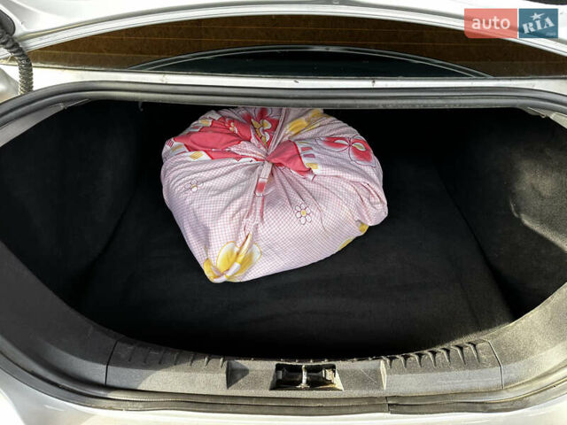 Серый Форд Фокус, объемом двигателя 1.6 л и пробегом 175 тыс. км за 5900 $, фото 42 на Automoto.ua