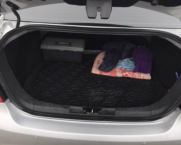 Серый Форд Фокус, объемом двигателя 1.6 л и пробегом 142 тыс. км за 5800 $, фото 13 на Automoto.ua