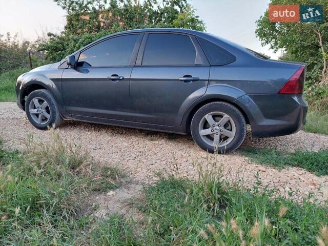Форд Фокус 2009 в Одессе на Automoto.ua Серый Форд Фокус, объемом двигателя 1.6 л и пробегом 333 тыс. км за 5000 $, фото 20 на Automoto.ua