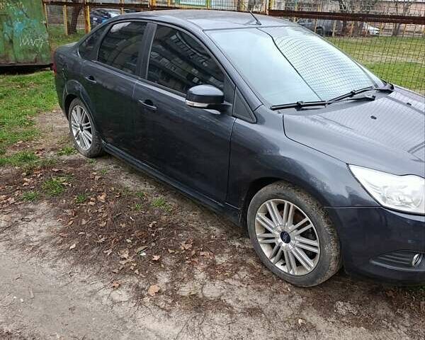 Сірий Форд Фокус, об'ємом двигуна 2 л та пробігом 168 тис. км за 7000 $, фото 1 на Automoto.ua