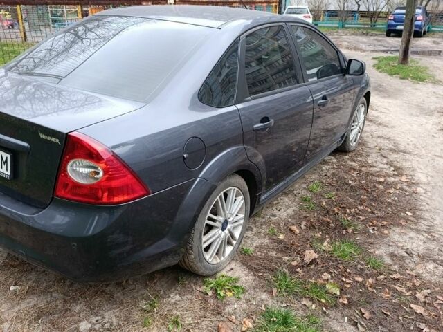 Сірий Форд Фокус, об'ємом двигуна 2 л та пробігом 160 тис. км за 7000 $, фото 7 на Automoto.ua