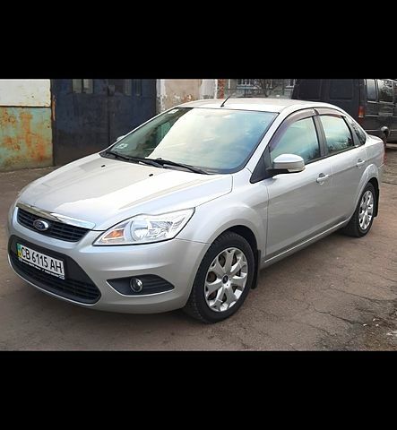 Серый Форд Фокус, объемом двигателя 1.6 л и пробегом 80 тыс. км за 8100 $, фото 9 на Automoto.ua