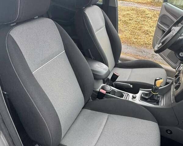 Серый Форд Фокус, объемом двигателя 1.6 л и пробегом 328 тыс. км за 4200 $, фото 14 на Automoto.ua