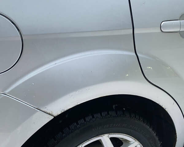 Серый Форд Фокус, объемом двигателя 1.6 л и пробегом 331 тыс. км за 4100 $, фото 9 на Automoto.ua