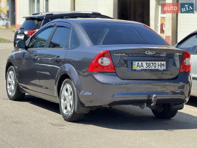 Серый Форд Фокус, объемом двигателя 2 л и пробегом 157 тыс. км за 7400 $, фото 9 на Automoto.ua