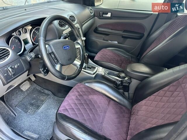 Серый Форд Фокус, объемом двигателя 2 л и пробегом 183 тыс. км за 7000 $, фото 8 на Automoto.ua