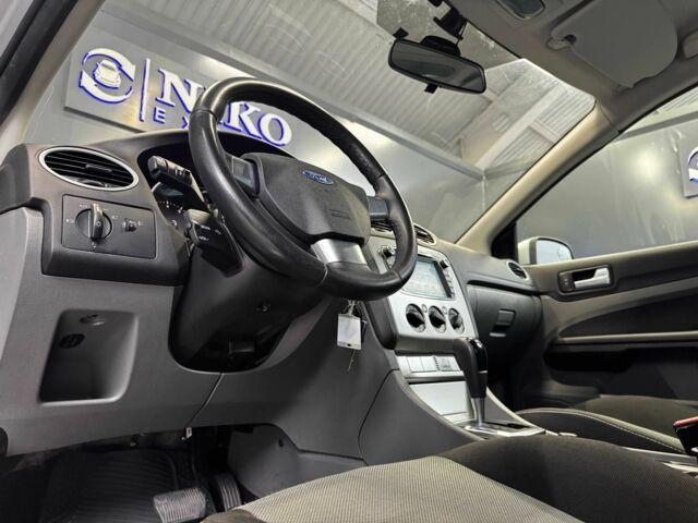 Сірий Форд Фокус, об'ємом двигуна 1.6 л та пробігом 174 тис. км за 5900 $, фото 8 на Automoto.ua