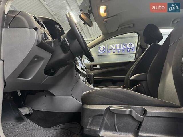 Серый Форд Фокус, объемом двигателя 1.6 л и пробегом 174 тыс. км за 6000 $, фото 29 на Automoto.ua