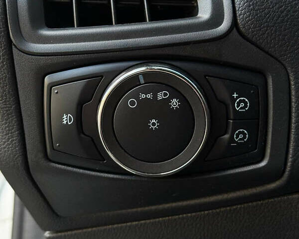 Серый Форд Фокус, объемом двигателя 2 л и пробегом 140 тыс. км за 6499 $, фото 11 на Automoto.ua