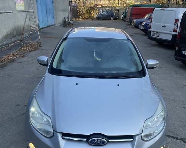 Серый Форд Фокус, объемом двигателя 2 л и пробегом 204 тыс. км за 6100 $, фото 5 на Automoto.ua