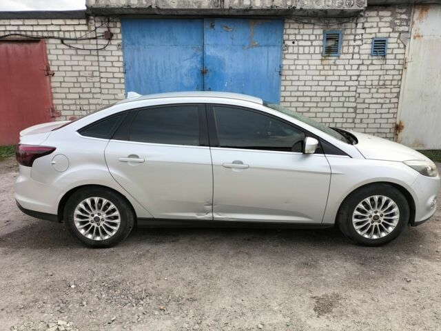 Сірий Форд Фокус, об'ємом двигуна 1.6 л та пробігом 176 тис. км за 6100 $, фото 2 на Automoto.ua