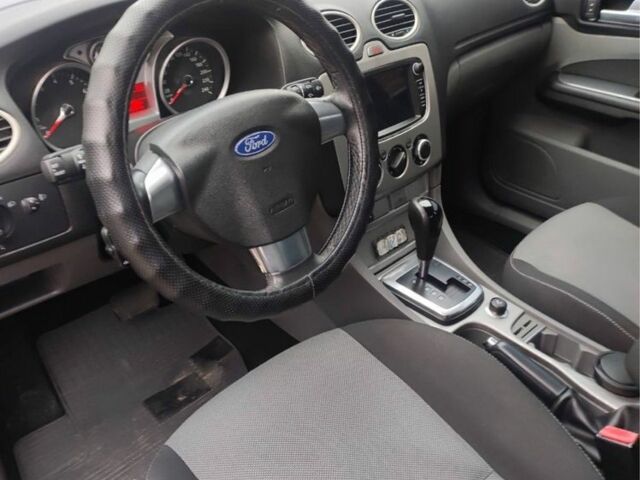 Сірий Форд Фокус, об'ємом двигуна 1.6 л та пробігом 182 тис. км за 6800 $, фото 7 на Automoto.ua